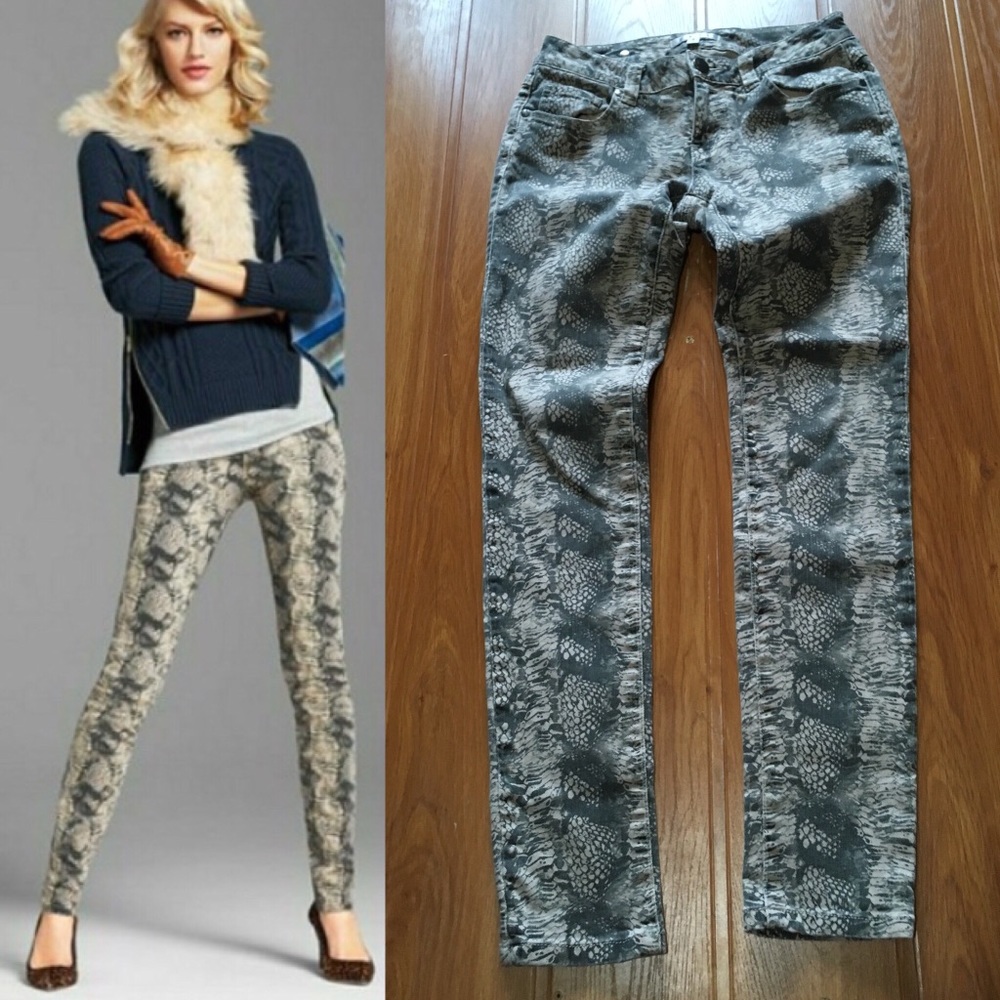 Cabi diamondback skinny snake print jeans